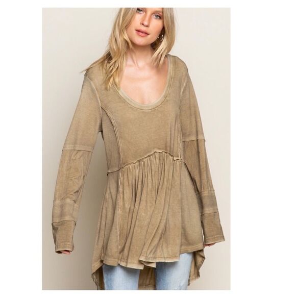 Pol Boho High Low Hem Tunic in Olive - Picture 7 of 8